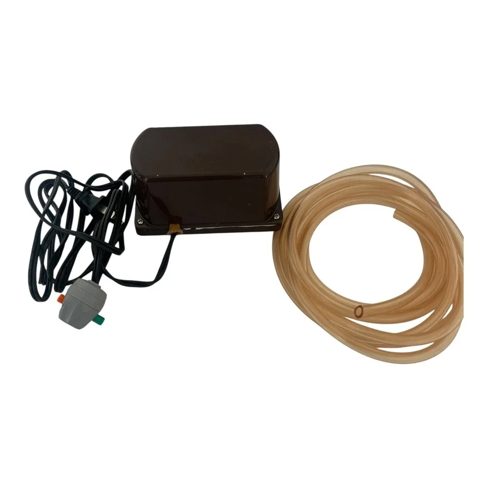 Magic Mist TM‎ Airbrush Kit with Compressor and Hose Made in Japan Vintage Hobby